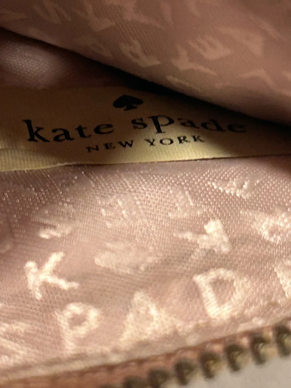 Kate Spade Pink Pebbled Leather Coin Purse Wallet Key Ring Bow Logo